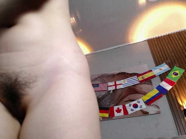 gagingmolly live cam on BongaCams