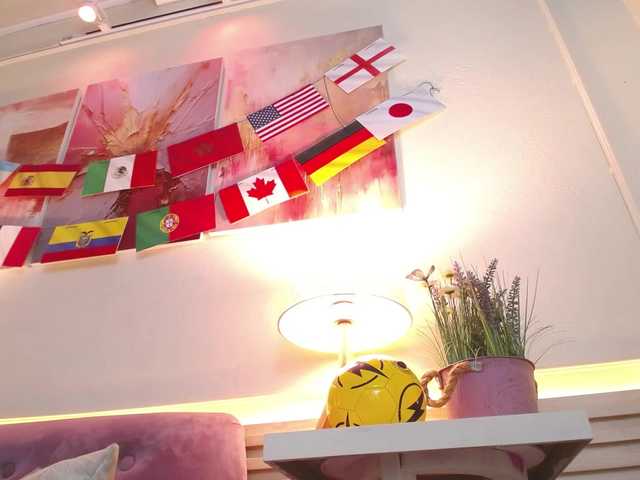 gagingmolly live cam on BongaCams