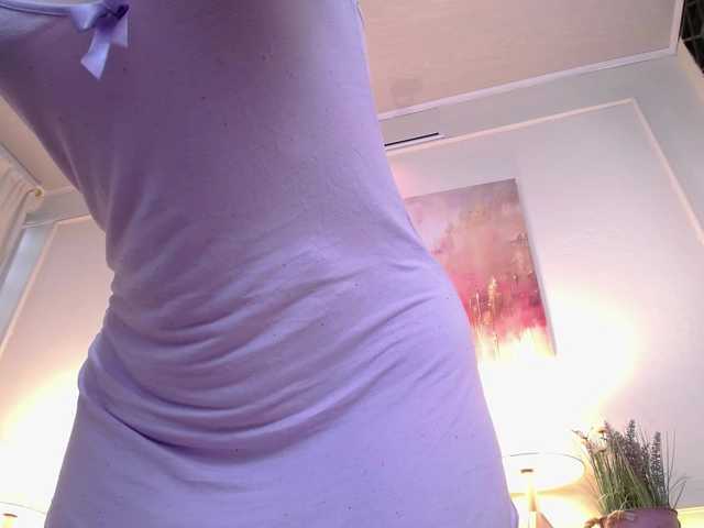 gagingmolly live cam on BongaCams