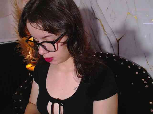 gagingmolly webcam