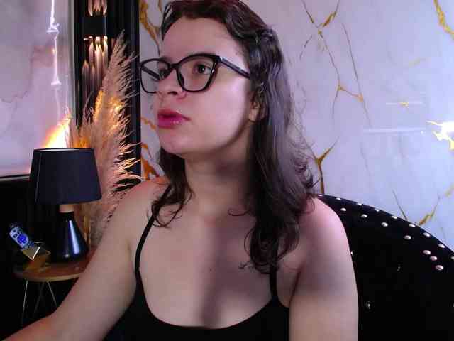 gagingmolly webcam