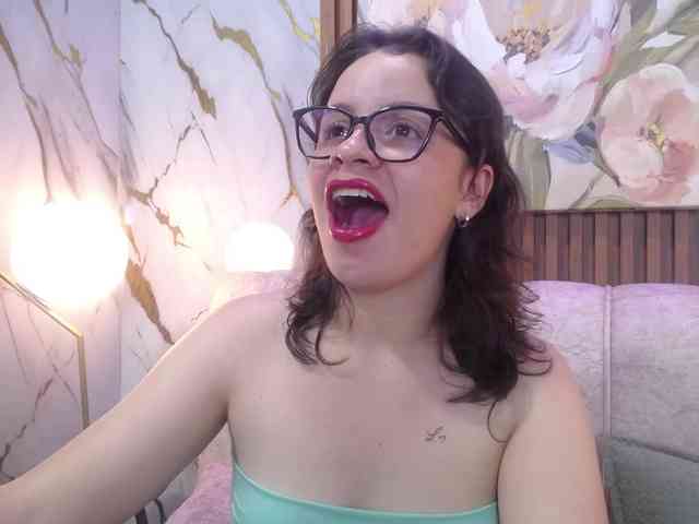 gagingmolly webcam