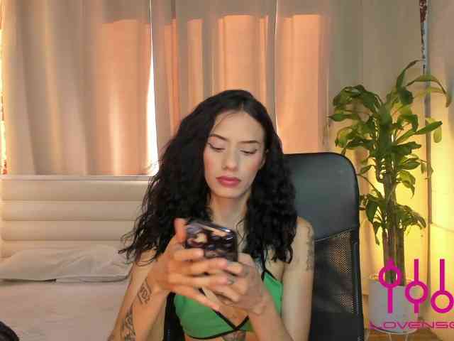Chica-cereza webcam