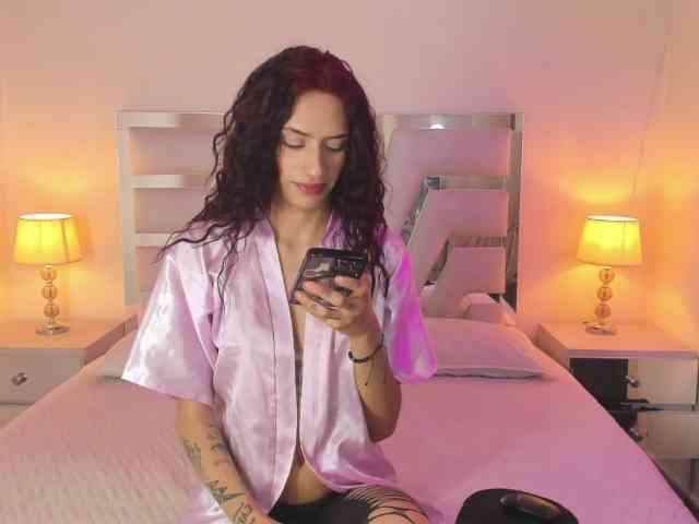 Chica-cereza webcam