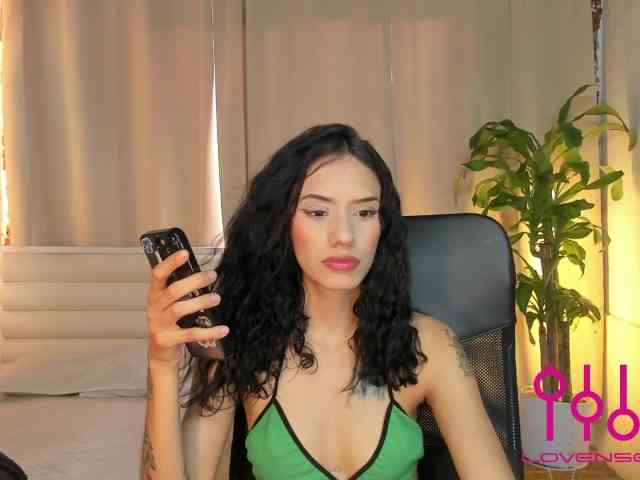 Chica-cereza webcam