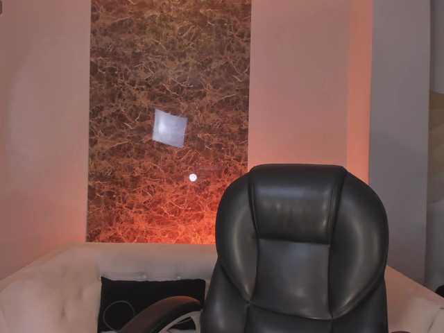 BellaStorm1 live cam on BongaCams