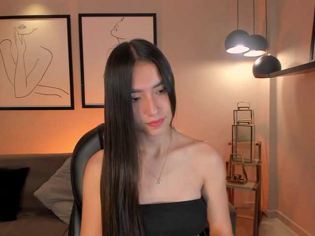 BellaStorm1 live cam on BongaCams