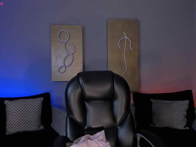 BellaStorm1 live cam on BongaCams