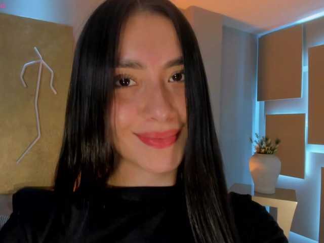 BellaStorm1 live cam on BongaCams