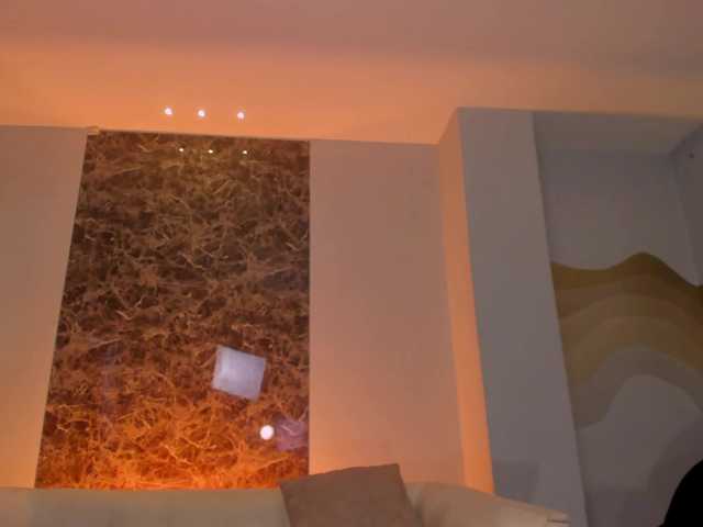 BellaStorm1 live cam on BongaCams