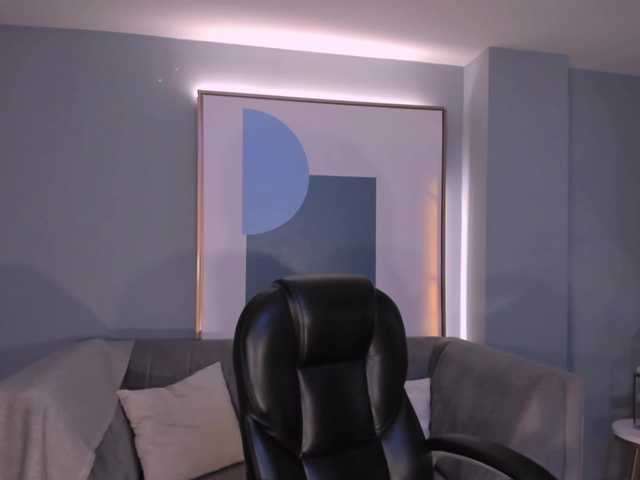 BellaStorm1 live webcam show