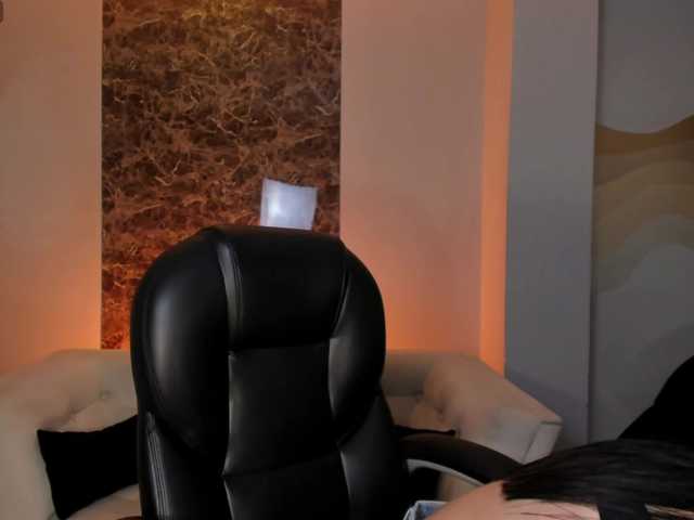 BellaStorm1 live cam on BongaCams