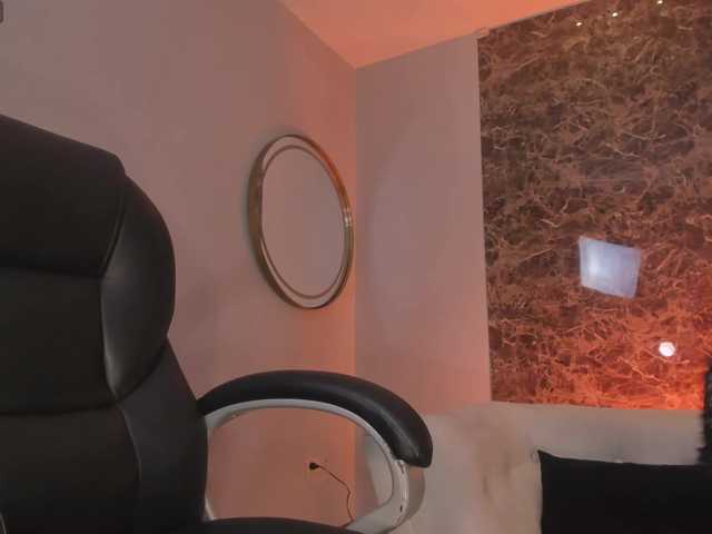 BellaStorm1 live cam on BongaCams