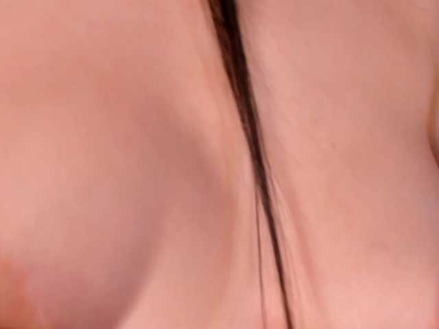 BellaStorm1 live cam on BongaCams