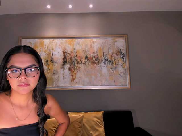 SaphiraJames live webcam show