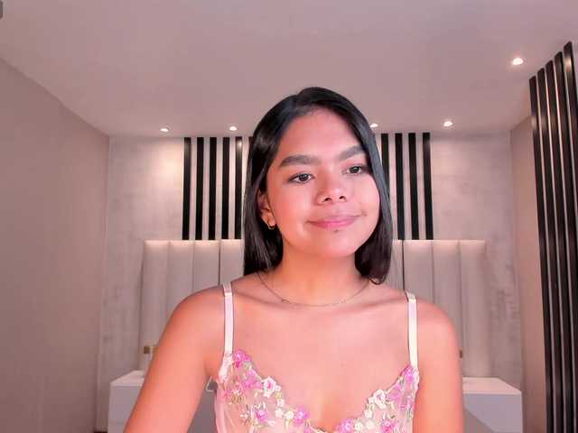 SaphiraJames live cam on BongaCams