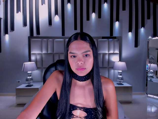 SaphiraJames live cam on BongaCams