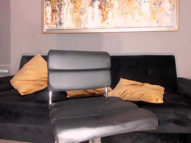 SaphiraJames live webcam show