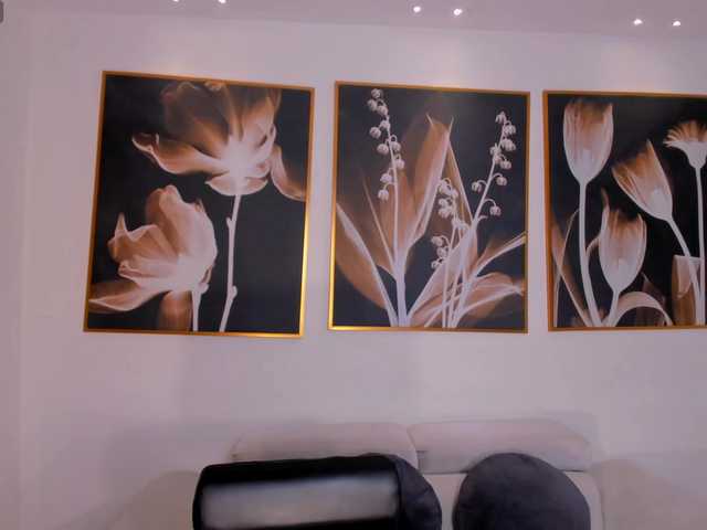 SaphiraJames live cam on BongaCams