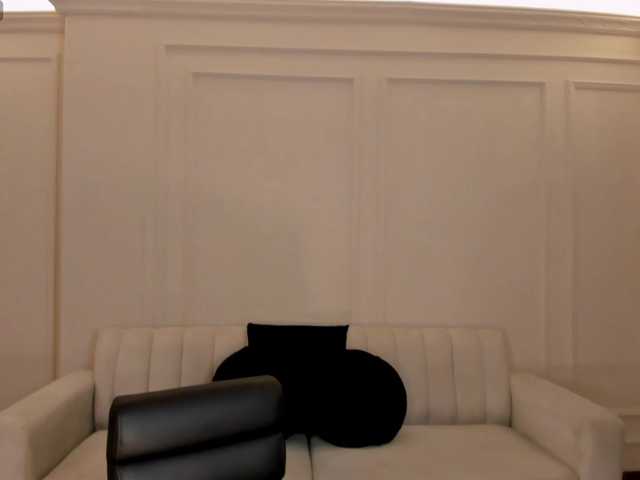 SaphiraJames live cam on BongaCams