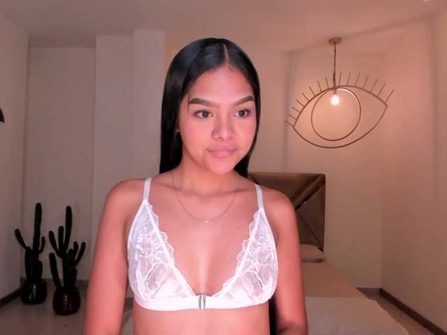 SaphiraJames live cam on BongaCams