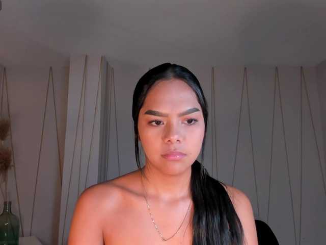 SaphiraJames live cam on BongaCams