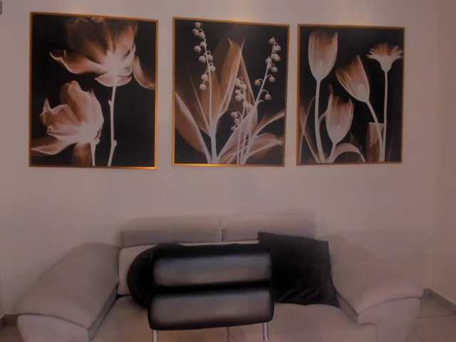 SaphiraJames live cam on BongaCams