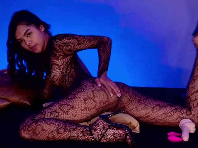 SaphiraJames