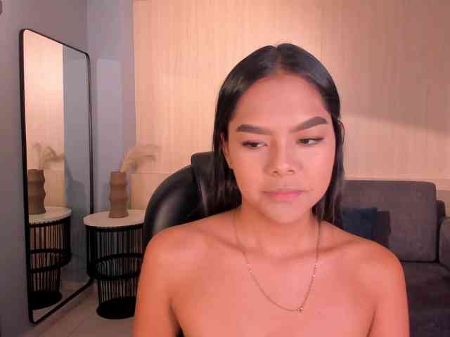 SaphiraJames webcam