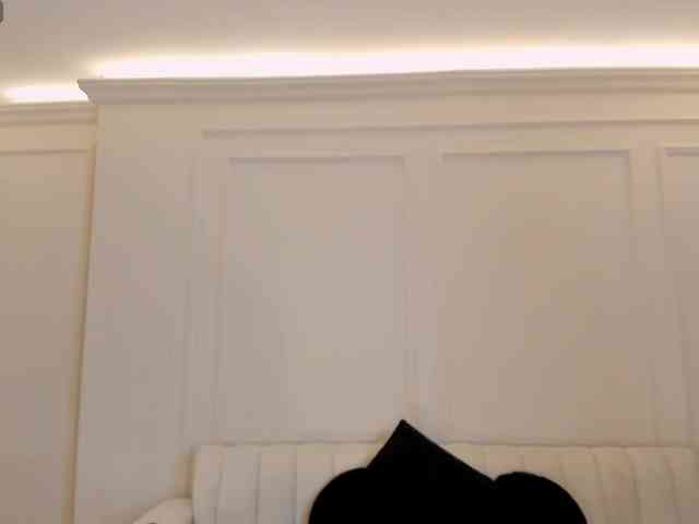 SaphiraJames webcam