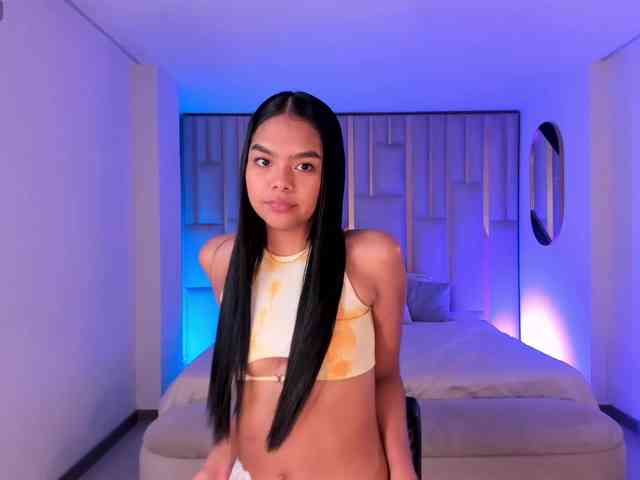 SaphiraJames webcam