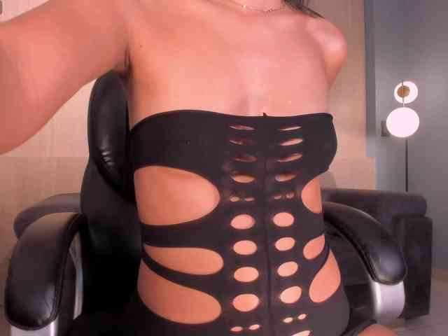SaphiraJames webcam
