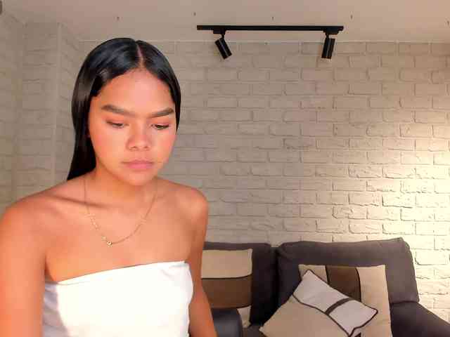 SaphiraJames webcam