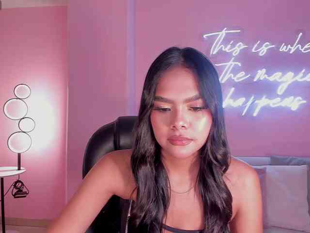 SaphiraJames Live Webcam on BongaCams