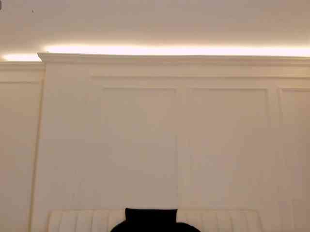 SaphiraJames webcam