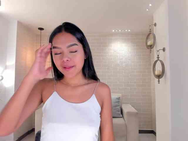 SaphiraJames webcam