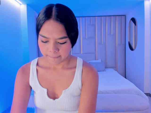 SaphiraJames webcam