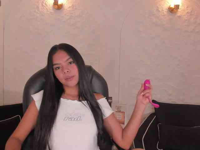 SaphiraJames webcam