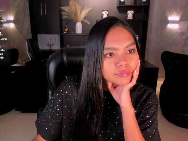 SaphiraJames webcam