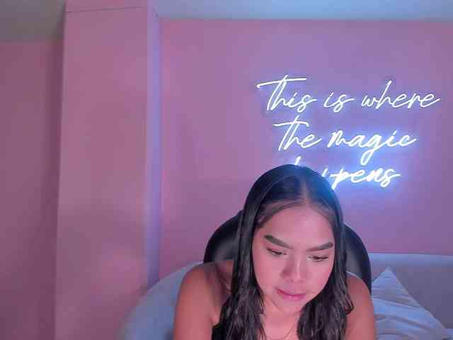 SaphiraJames webcam