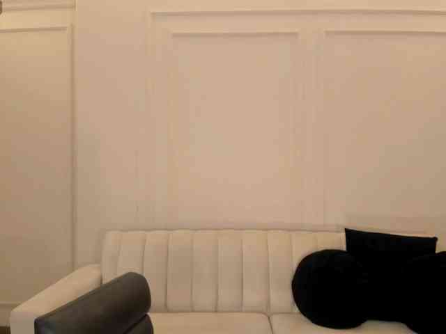 SaphiraJames webcam