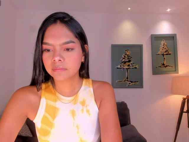 SaphiraJames webcam