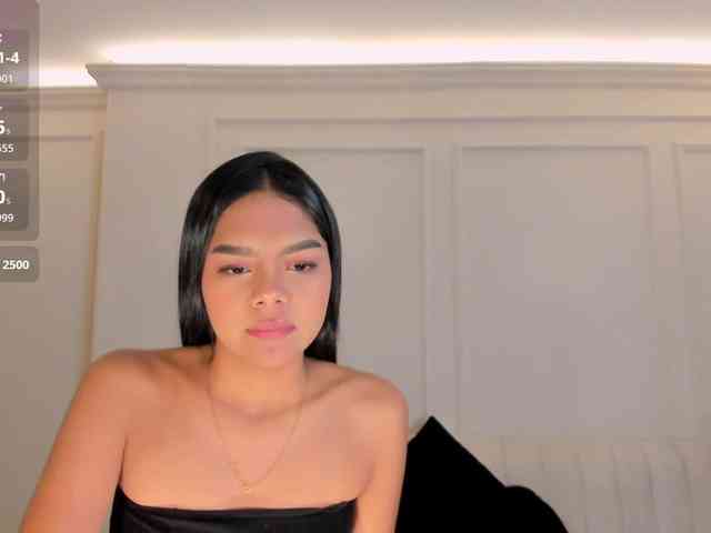 SaphiraJames webcam