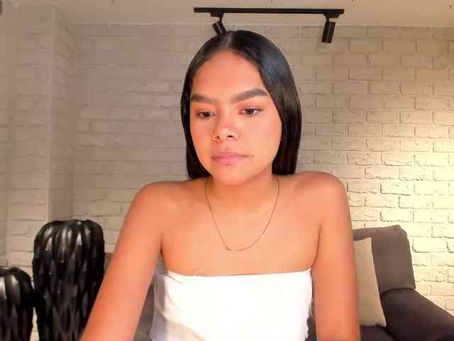 SaphiraJames webcam