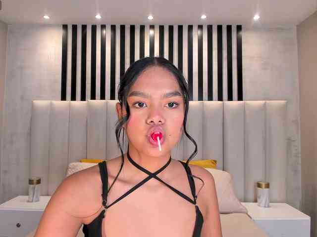 SaphiraJames webcam