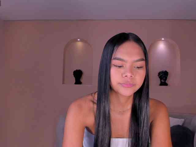 SaphiraJames webcam