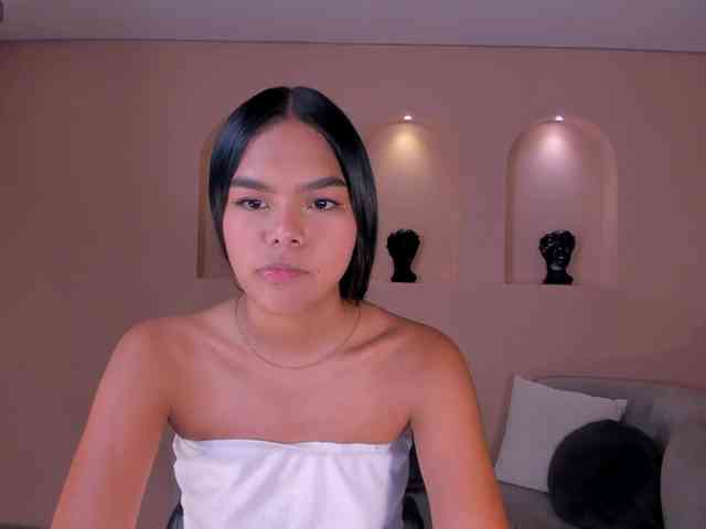 SaphiraJames webcam