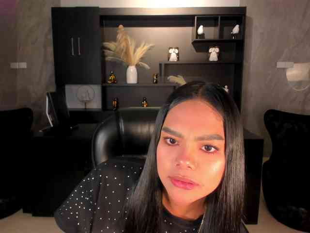 SaphiraJames webcam