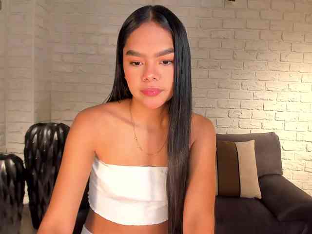 SaphiraJames webcam
