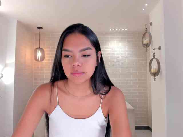 Modella: SaphiraJames
